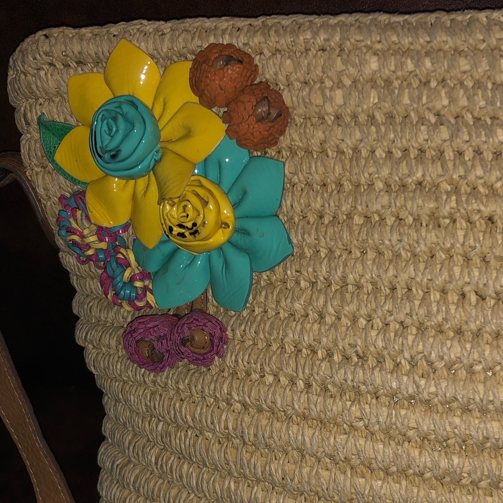 BRIGHTON Straw Leather Trim & Flowers C/B Handbag